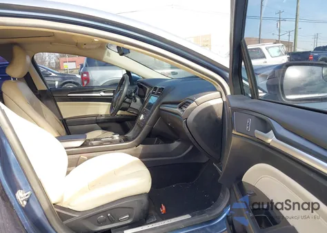 2018 Ford Fusion Titanium из США, поврежденный, VIN 3FA6P0D94JR187880